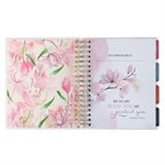 God Refreshes My Soul 18-Month Planner with Elastic Closure - Psalm 23:3